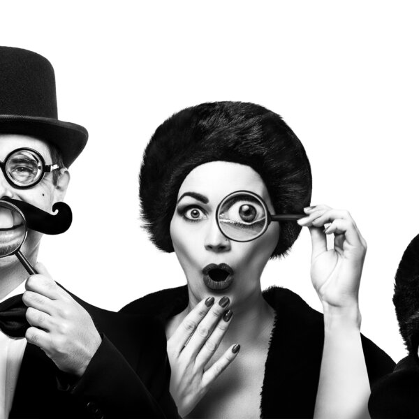 האשה בעלת אלף הפרצופים