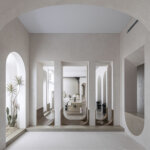 משרד עם ארכיטקטורה קלאסית