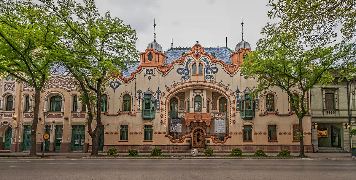 אר נובו הונגרי:  Mansion of Ferenc Raichl J