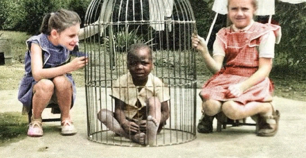 סיפורו של הנער Ota Benga מקונגו, שהיה כלוא בגן החיות של ארה"ב