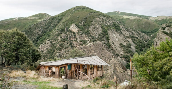 איך הכפר הנטוש Matavenero הפך לקומונה אקולוגית