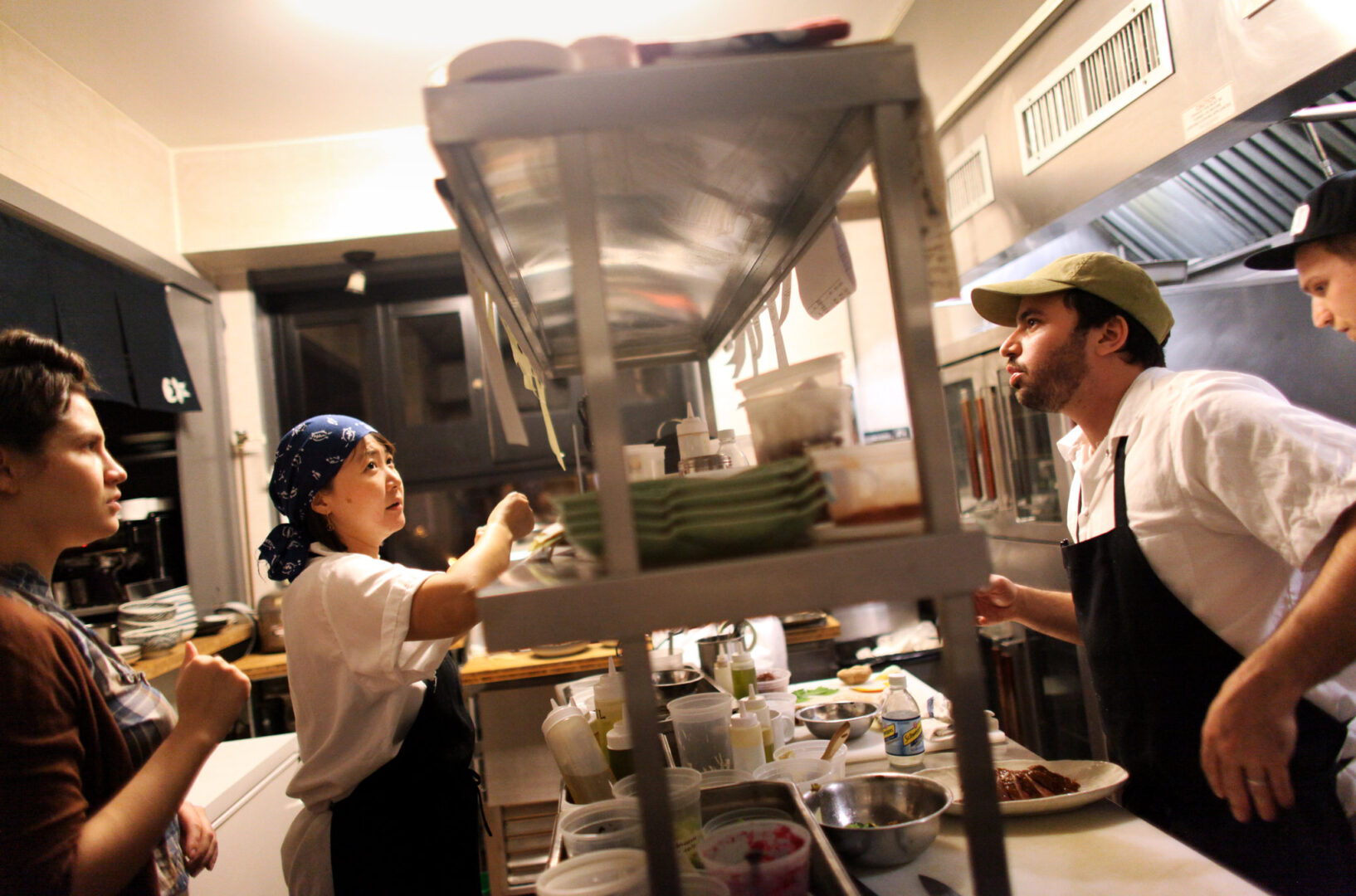 סושי קניידלך: היא יפנית, הוא יהודי, יחד, הם מנהלים מטבח יפני-יהודי