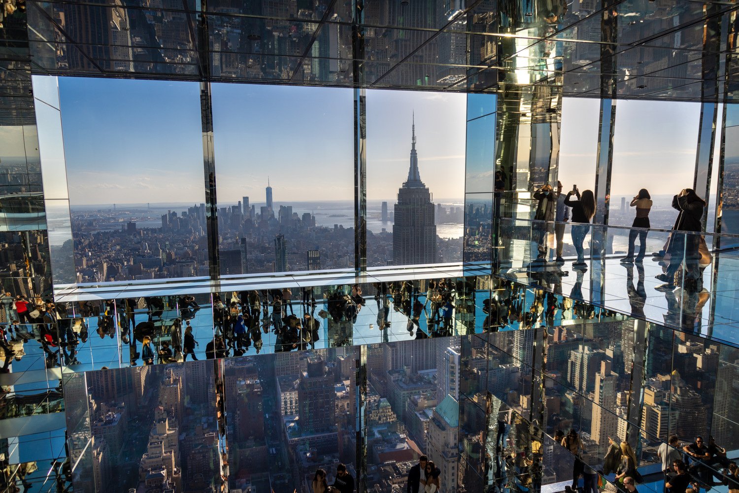 חלל התצפית המרכזי ב-Summit One Vanderbilt בניו יורק