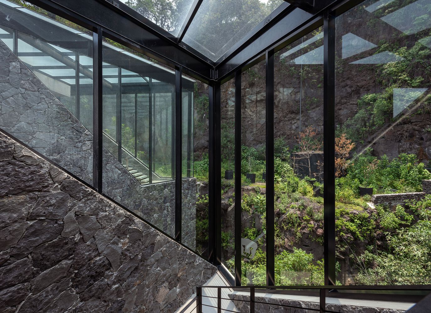 מועדון Pumas Clubhouse במקסיקו / DF Arquitectos