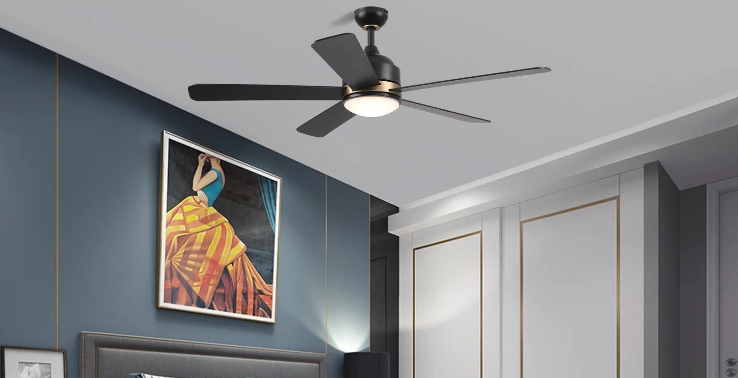 פתרונות אוורור טבעי: המאוורר החכם של FLY-FANS – מעוצב, שקט, יעיל וחסכוני