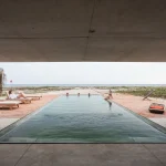 בית הנופש של האמן Bosco Sodi, עוצב בהשראת האמנות שלו