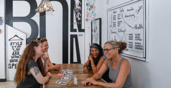 יוצרות ביחד וכל אחת לחוד: "המוסד", פרדס חנה – כרכור