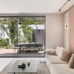 איך הפכה דירת קבלן של זוג צעיר בהוד השרון, לבית חם