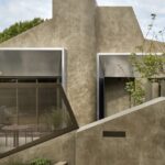 בית פיסולי ומינימליסטי, בצבע זית