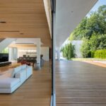 וילת ענק לחובבי מסיבות, באיראן