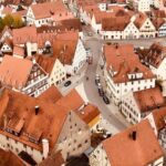 העיירה הבווארית Nördlingen, נבנתה במכתש שיצר מטאוריט לפני 15 מיליון שנה