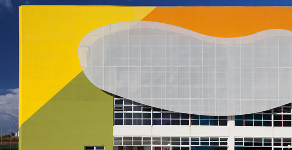 "קו ישר משעמם וצפוי, עקומה מרתקת יותר", אמר האדריכל Ruy Ohtake