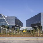 בהילוך גבוה: קמפוס שתוכנן בהשראת עולם הרכב