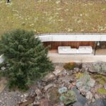 וילה ביער, טובלת בנוף הטבעי