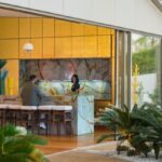 וילה גיאומטרית בלבנון, משקיפה לים התיכון