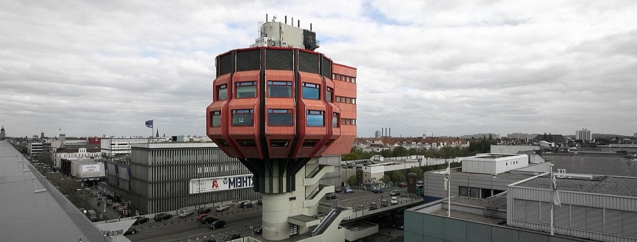 3.2 מיליון אירו: מגדל Bierpinsel המפורסם בברלין, מוצע למכירה