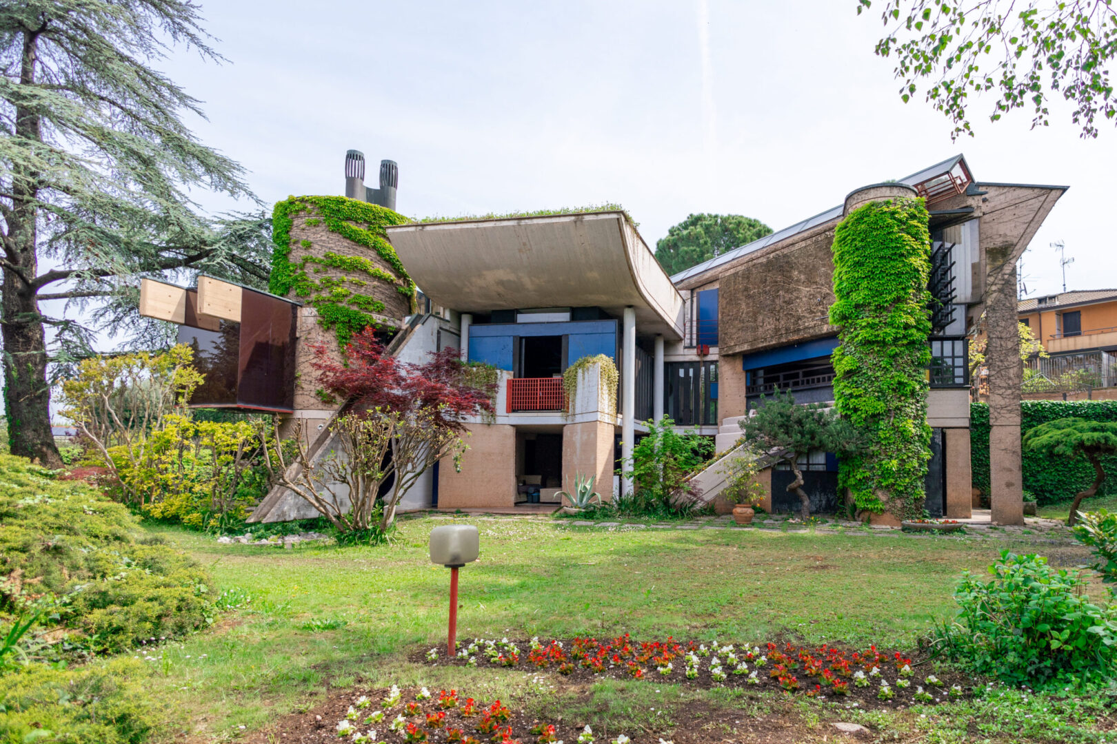 הסיפור של Villa Caffetto הברוטליסטית, פנינה איטלקית מודרניסטית