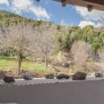 בית אבן יווני בן מאה, שופץ לבית נופש