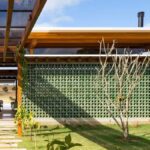 בית מאוורר עם קירות מחוררים, בברזיל