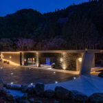 בית יפני המשלב אמנות, אדריכלות ונוף טבעי