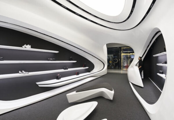 חנות נעליים מעוצבת ללא גבולות, בטהראן