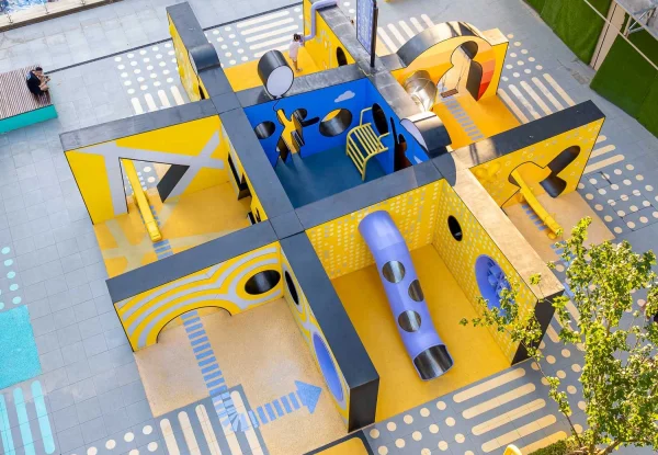 עיצוב מרחבי וגני משחק לילדים: עולם של חקירה, יצירתיות וחופש