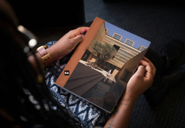 ספרית יוצרי ישראל – חותם ישראלי בספריה אחת