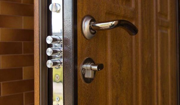 חדשנות, עיצוב ואמינות: הרמטיקס פורצת דרך בדלתות ביטחון נגד פריצות