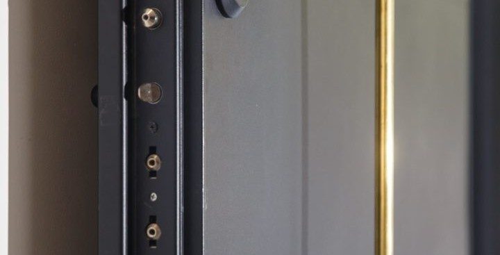 טכנולוגיות פורצות דרך של Hermetix: דור חדש של דלתות ביטחון לבתים משותפים ומשרדים