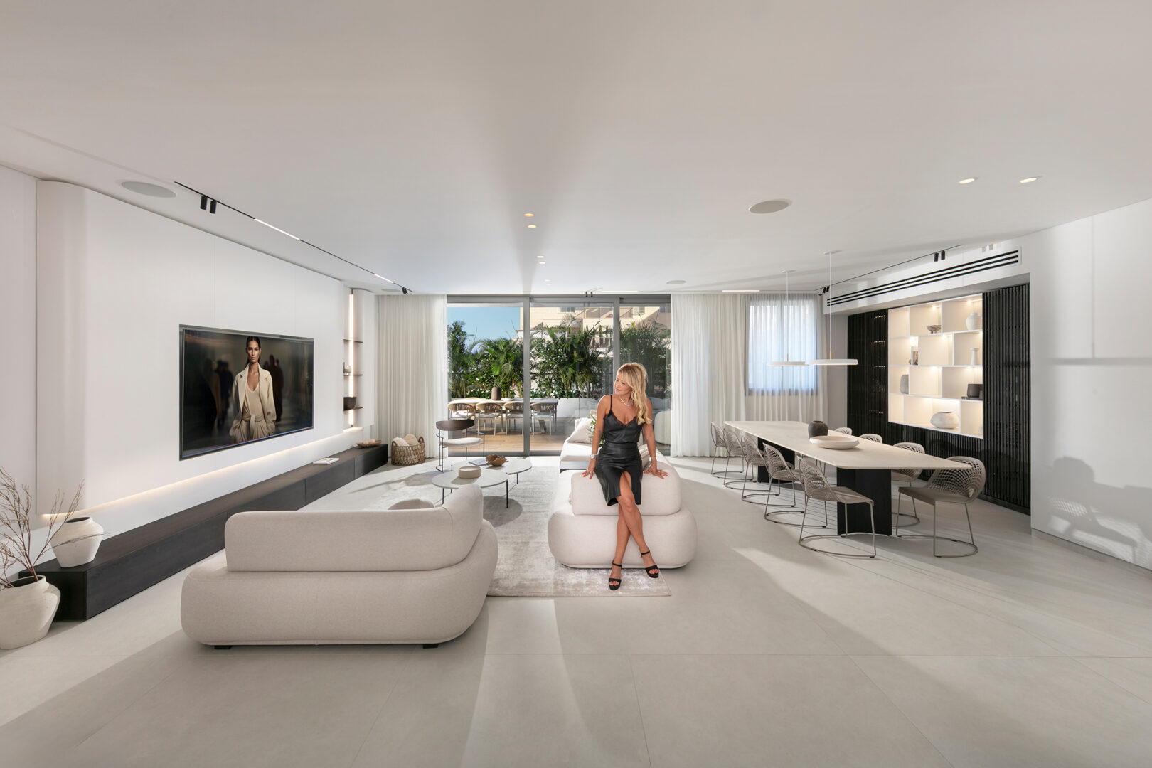 פנטהאוז שבין אלגנטיות לרוגע, בין משפחה לחלל עבודה