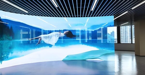 קירות הזכוכית שלכם יכולים לספר סיפור – Holowave הופכת אותם לחיים