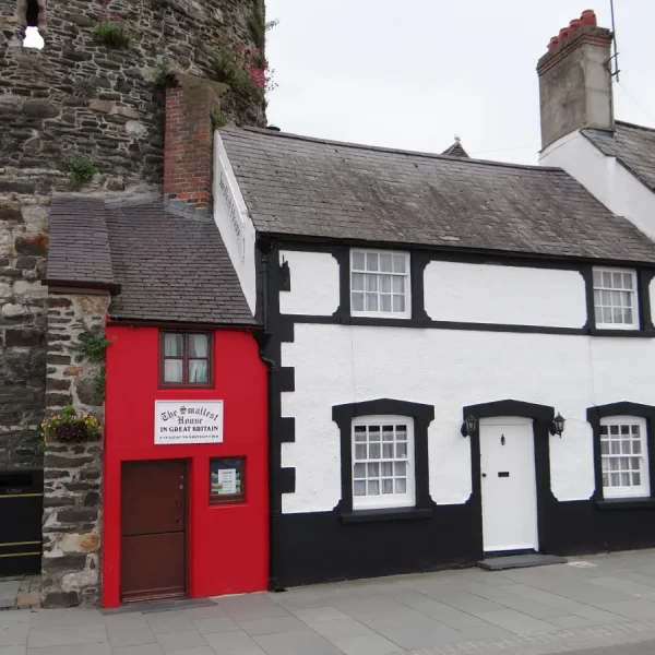 הבית הקטן ביותר בבריטניה הגדולה