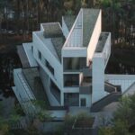 מוזיאון ביצות על אי אקולוגי, המאוכלס ב-25 אלף אנפות