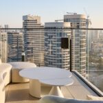 דופלקס יוקרתי מול הים, בתל-אביב