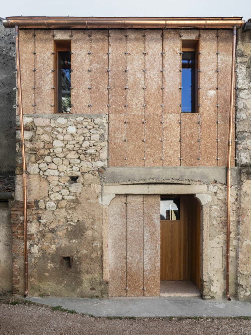 שיפוץ בית היסטורי בורונה