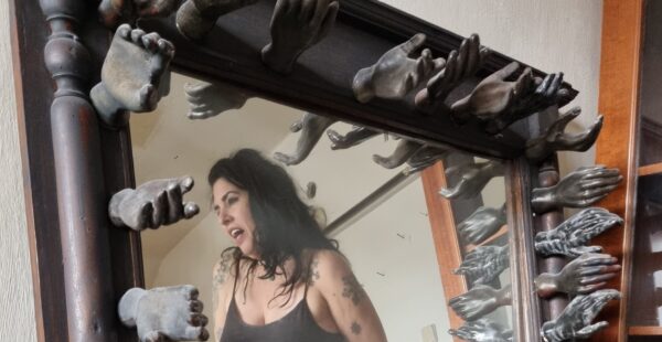 הבית של ליאור קסם חממה: תיאטרון פרטי