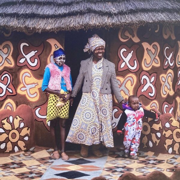 תחרות "הבית היפה שלי" בכפרים עתיקים בזימבבואה