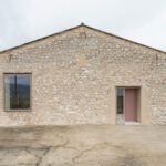 שיפוץ של בית אבן כפרי מהמאה ה-19 בורונה