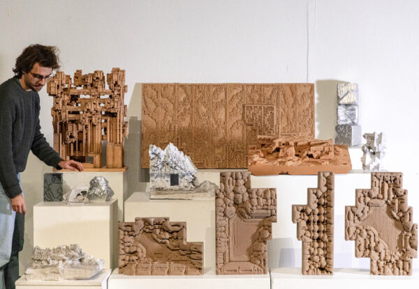 מעטפת בניין מבלוקי חול מודפס, הניתנים לעיצוב מחודש