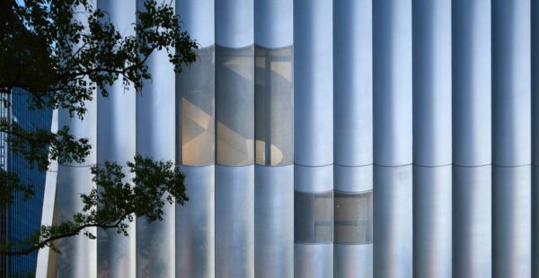 ממבנה נטוש למוזיאון מהדהד אור: מוזיאון האמפתיה בהאנגג’ואו