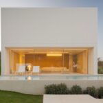 אדריכלות סיסטמטית שמבקשת לתכנן וילה דמוקרטית לכולם