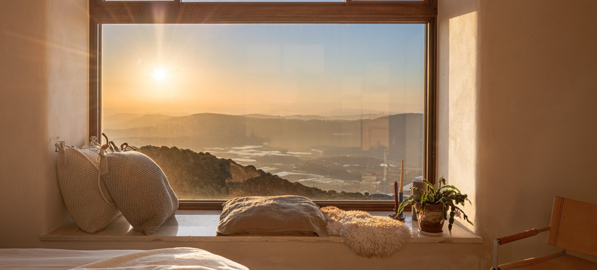 הבית בהררית: ממסגר את הנוף ומכניס את הטבע פנימה