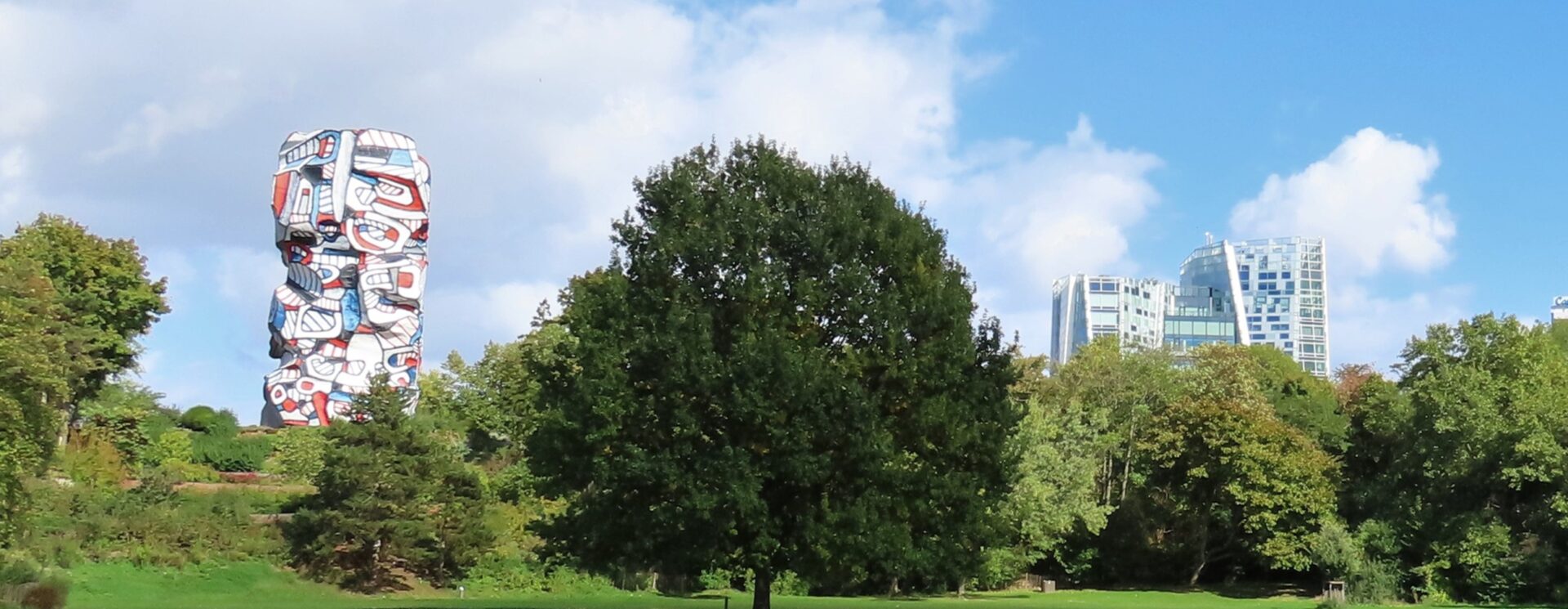 יצירת אמנות ציבורית מהמסקרנות בעולם נפתחת מחדש למבקרים