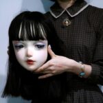 לולו האשימוטו: הדוגמנית שלא קיימת – וכובשת את עולם האופנה