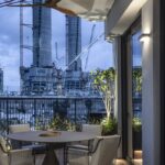 וילה מעל העיר: טריפלקס תל־אביבי בין שמיים לקו הרקיע