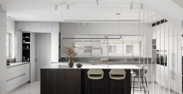 המטבח הוא לב הבית, של משפחה שאוהבת לארח