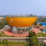 אקדמייה בהודו בצורת חצי כדור