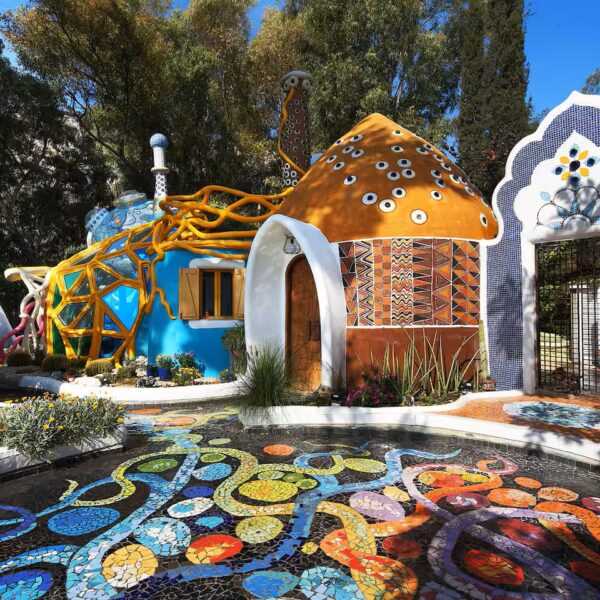 כפר אמנות צבעוני בקפריסין – חוויית אירוח אחרת ליד לימסול