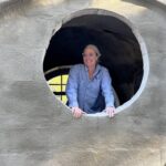 בלב יער הגשם: האישה שבנתה במו ידיה בית בועות