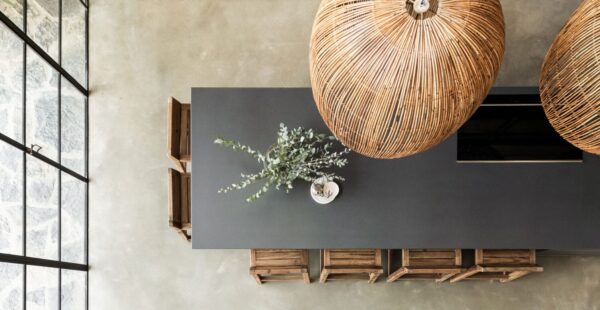 בית במרכז הארץ שמאפשר לחומר לדבר